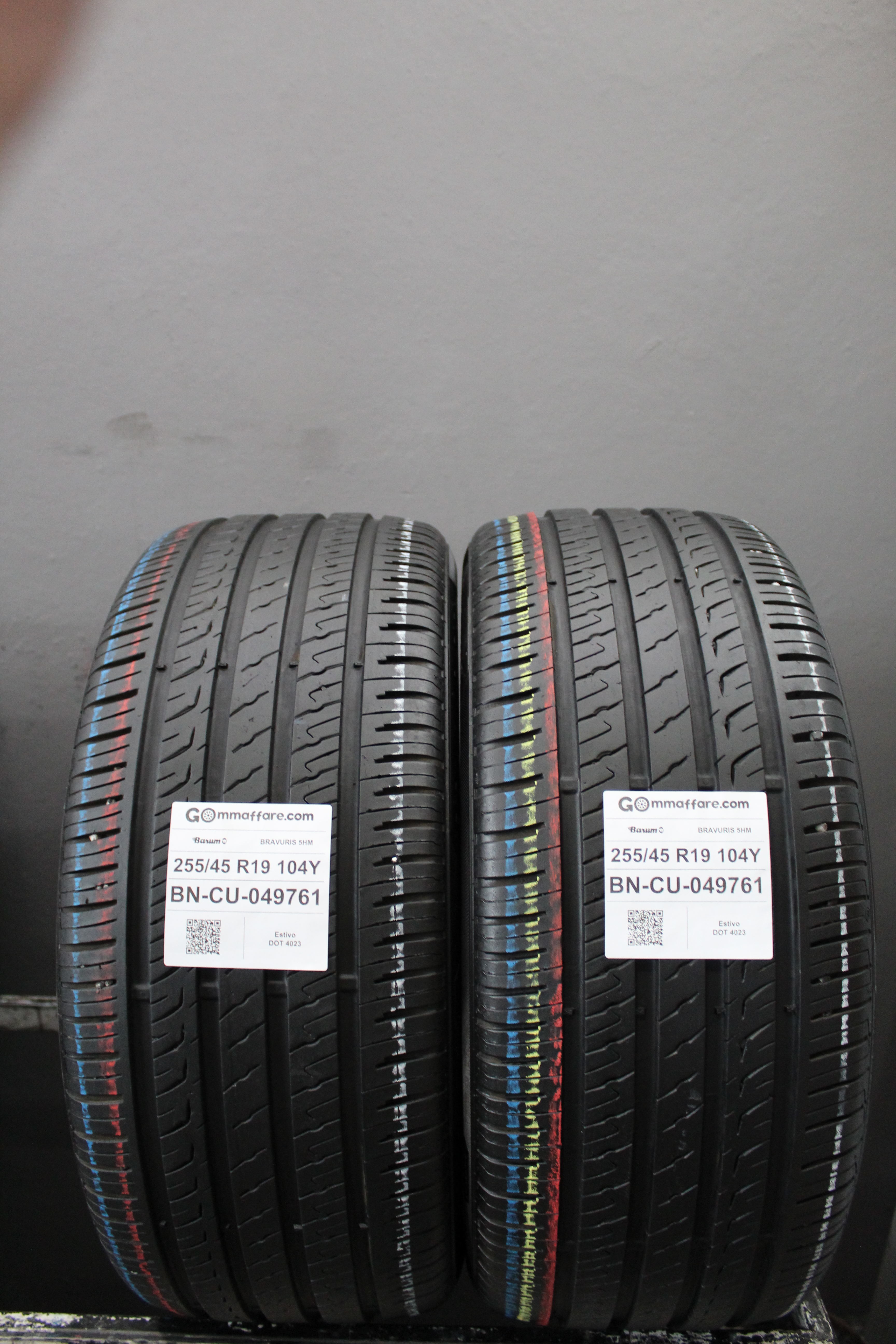 Barum BRAVURIS 5HM 255/45 R19