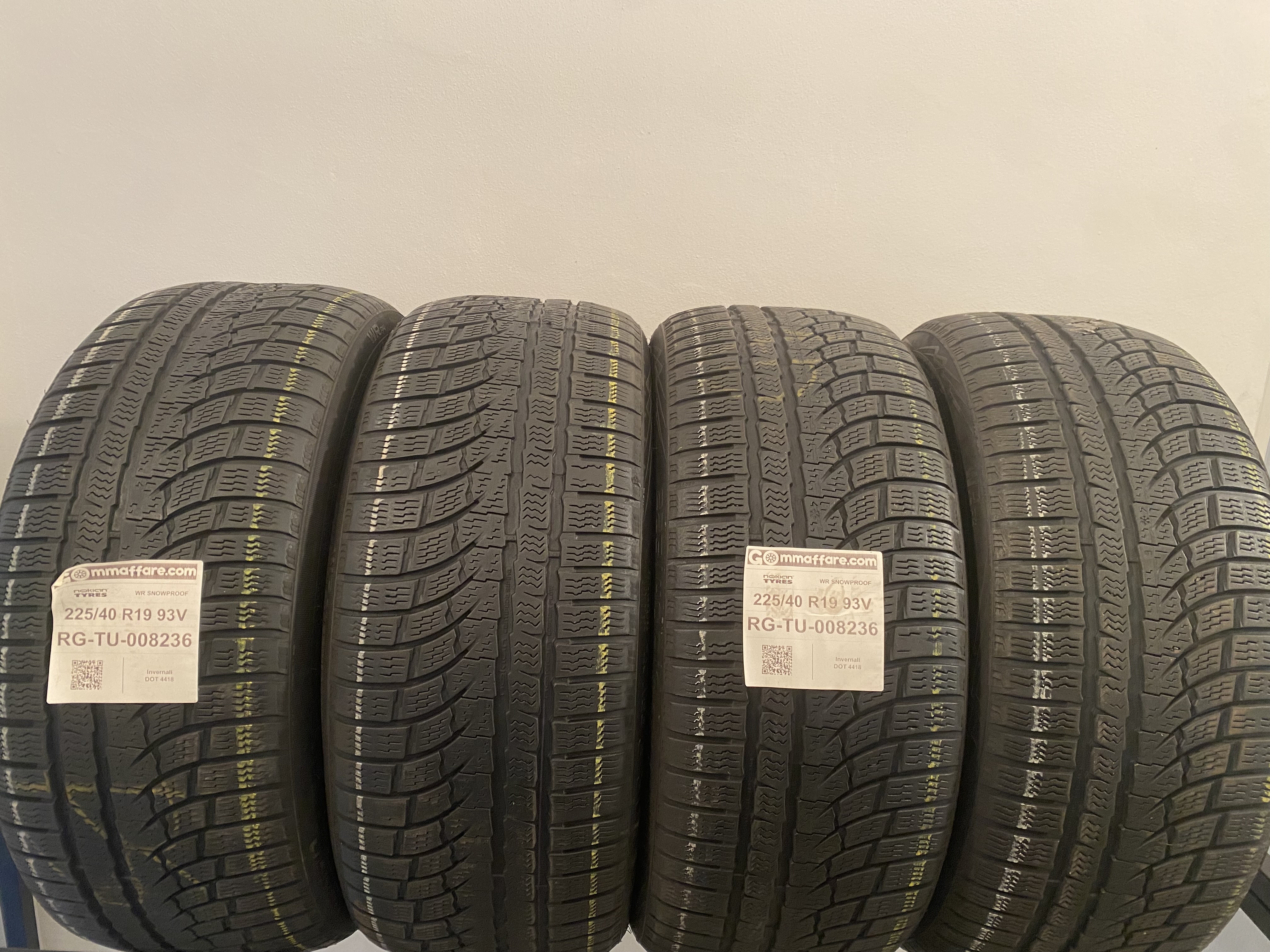 Nokian Tyres WR SNOWPROOF 225/40 R19