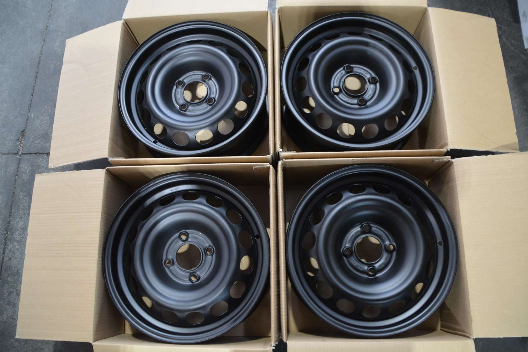 Peugeot OPEL CORSA 15"