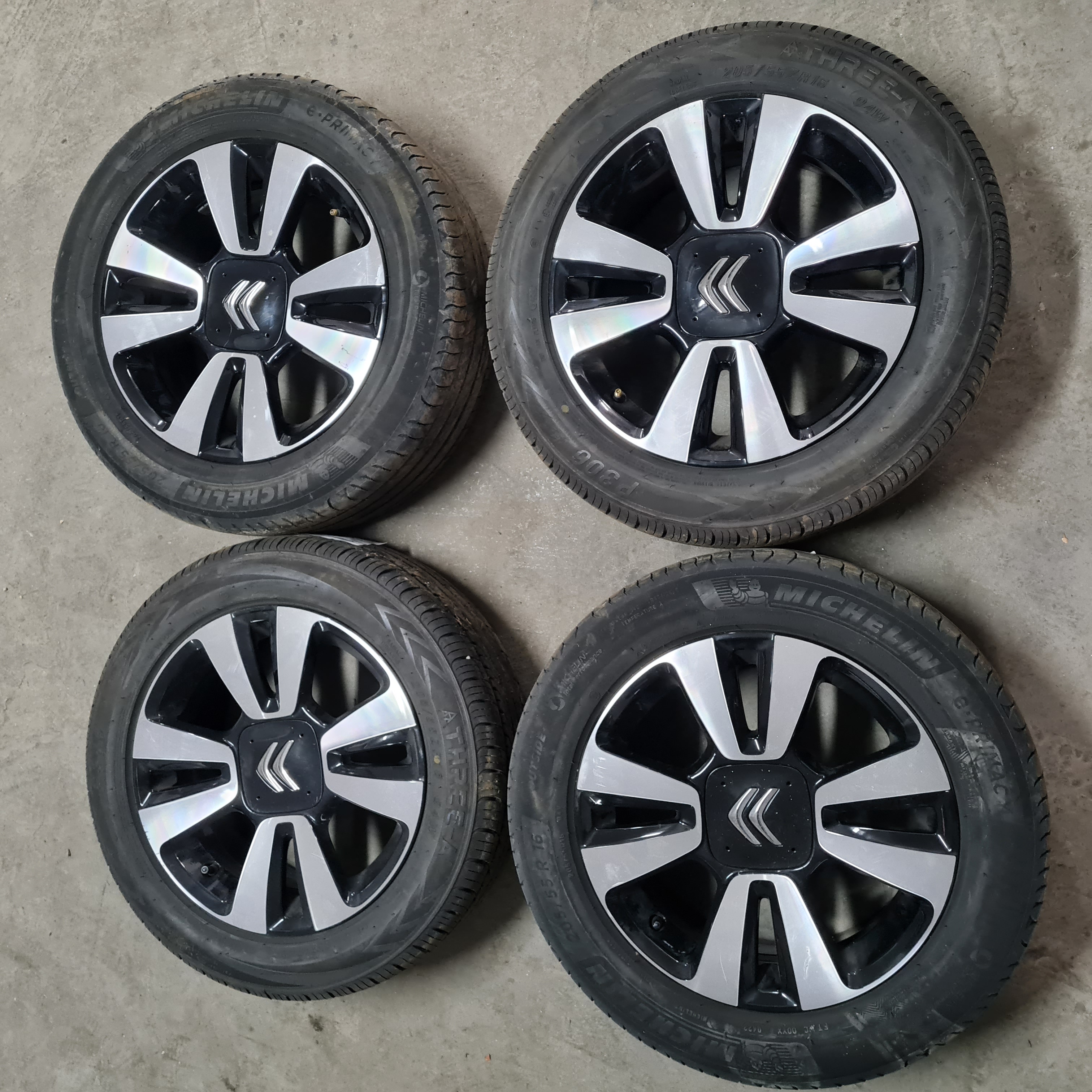 Citroen C3  C4 KIT COMPLETO 9813075077 16"