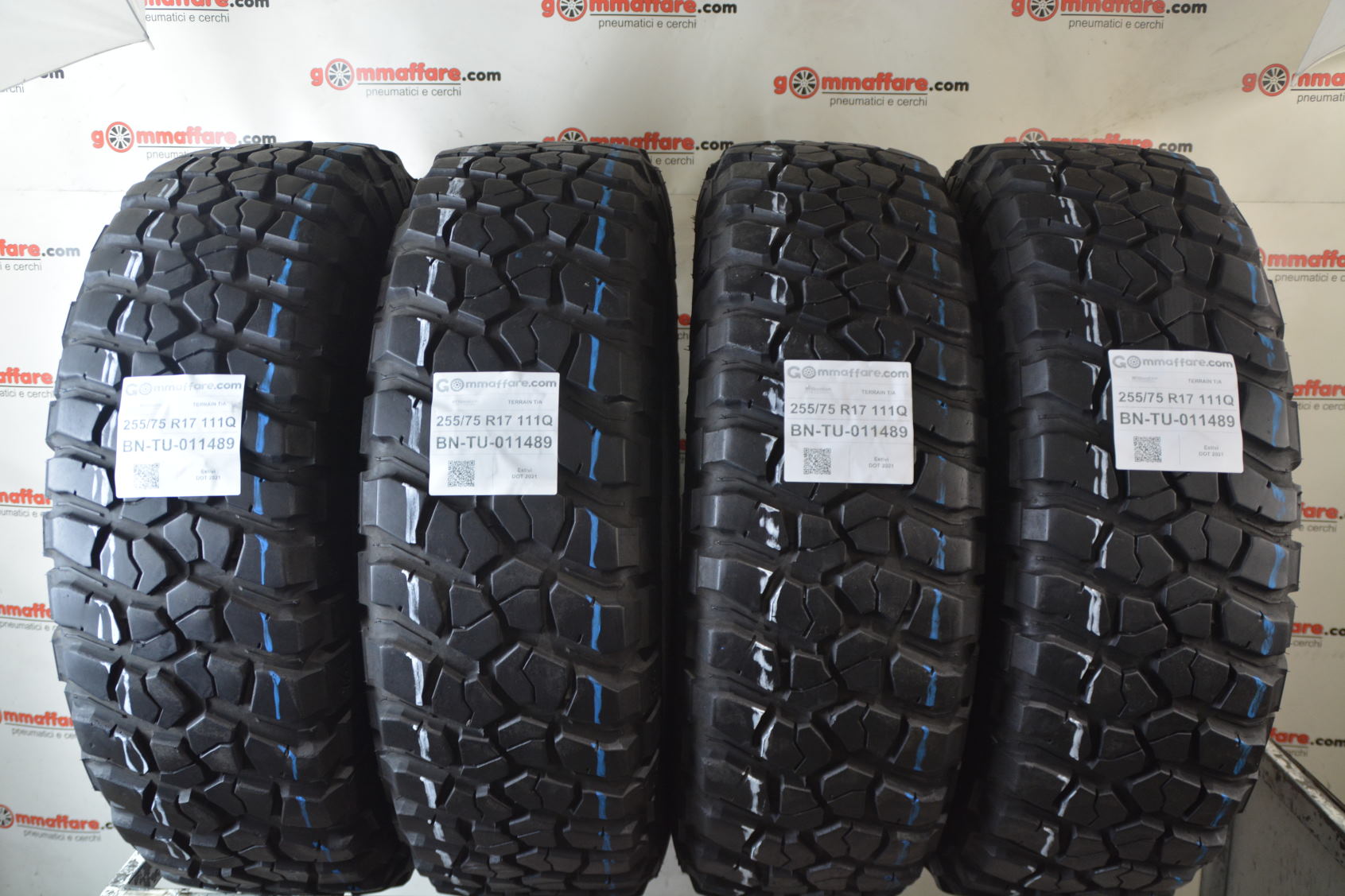 Bf Goodrich TERRAIN T/A 255/75 R17