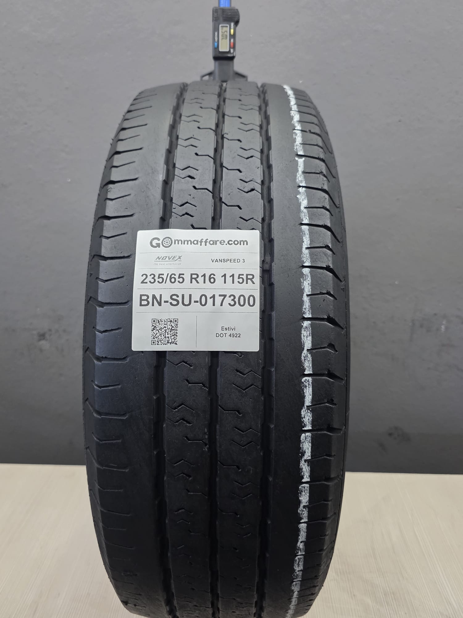 Novex VANSPEED 3 235/65 R16