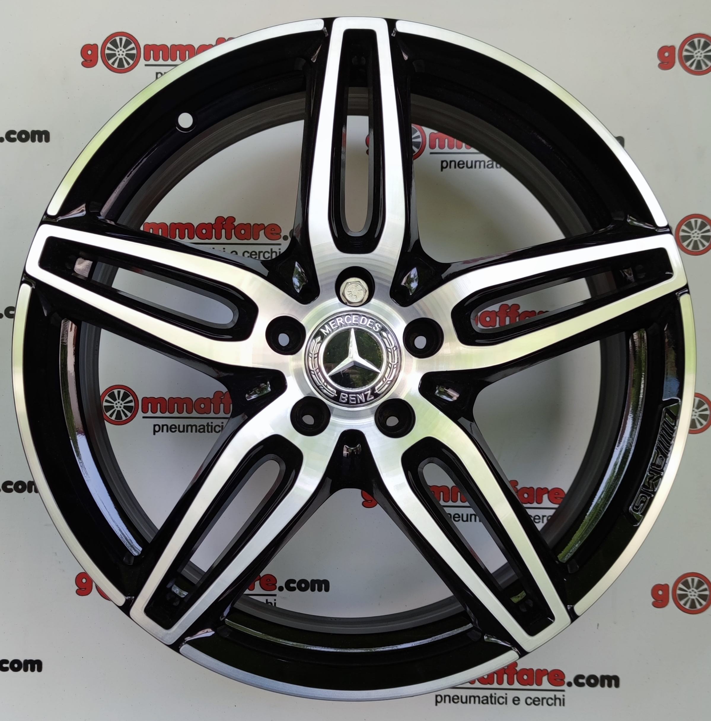 Mercedes Benz Classe E AMG Differenziato A2134012000 19"