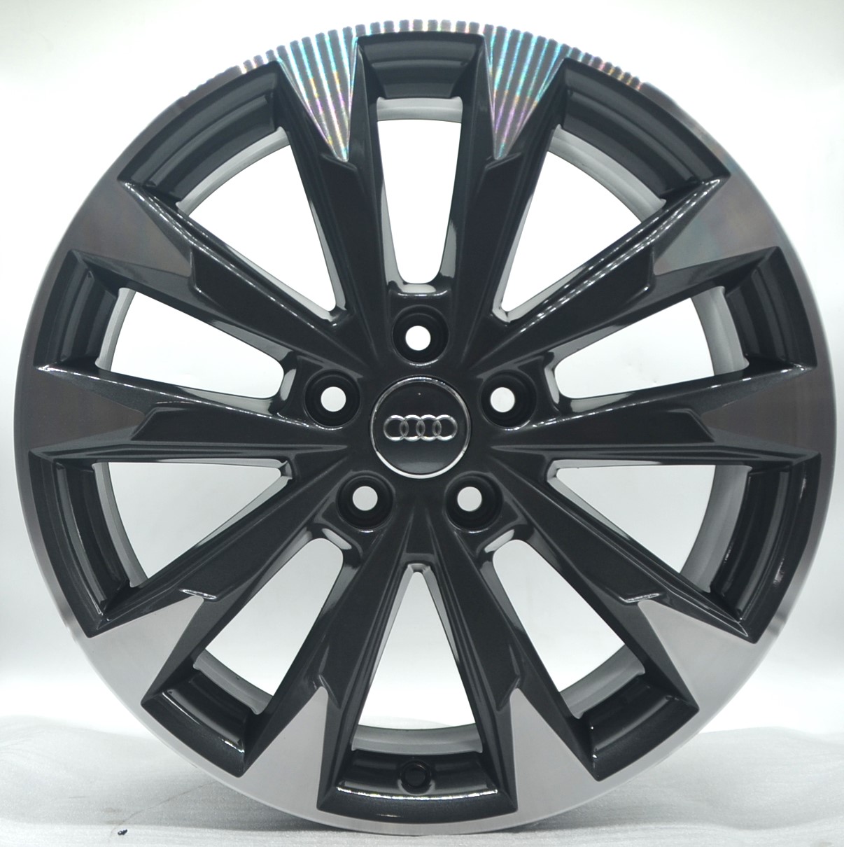 Audi Q3 SPORTBACK 2022 A3 Q2 83A601025G 18"