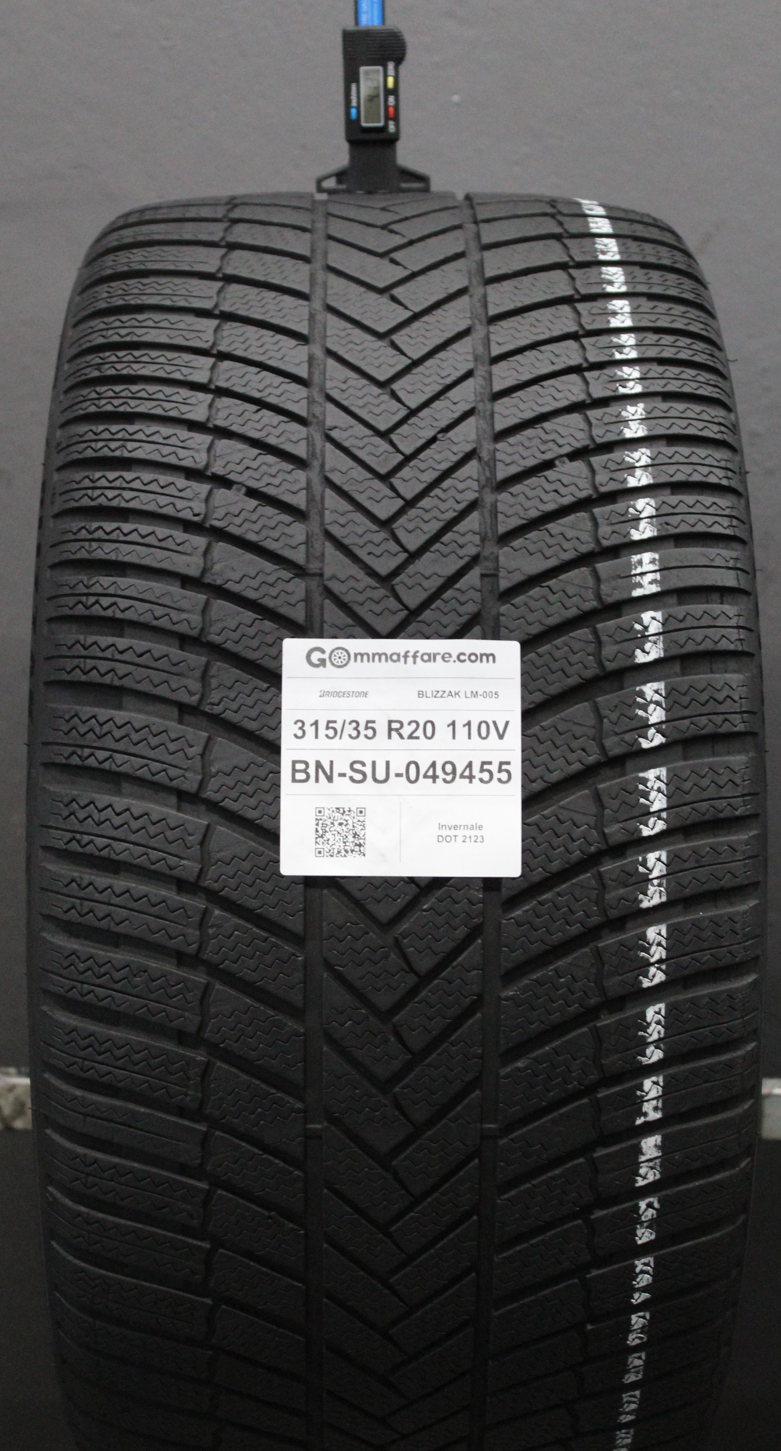 Bridgestone BLIZZAK LM-005 315/35 R20