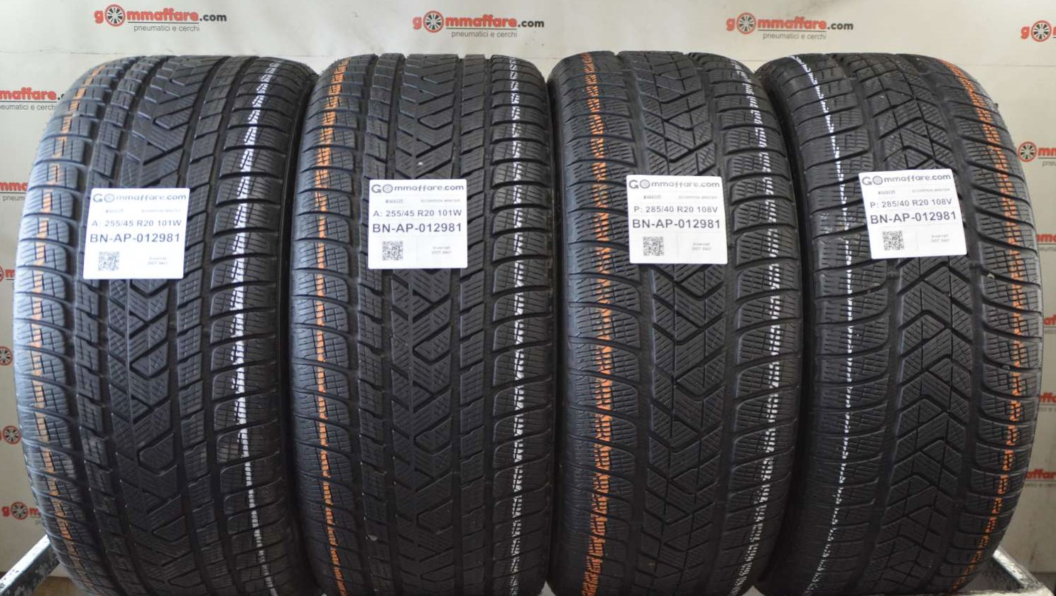 Pirelli SCORPION WINTER 255/45 R20