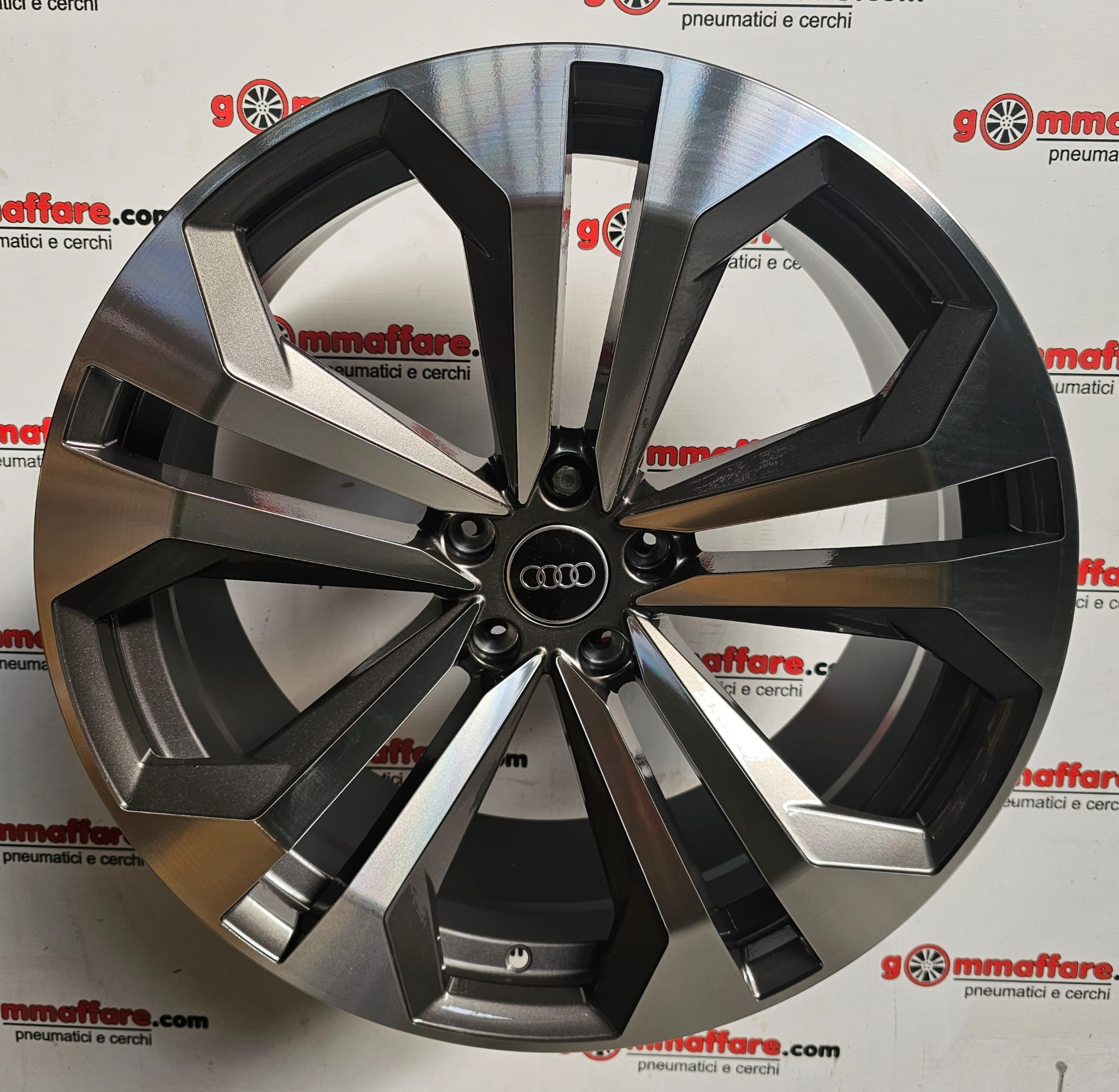 Inovit AUDI Q3 RSQ3 SPORTBACK 20"