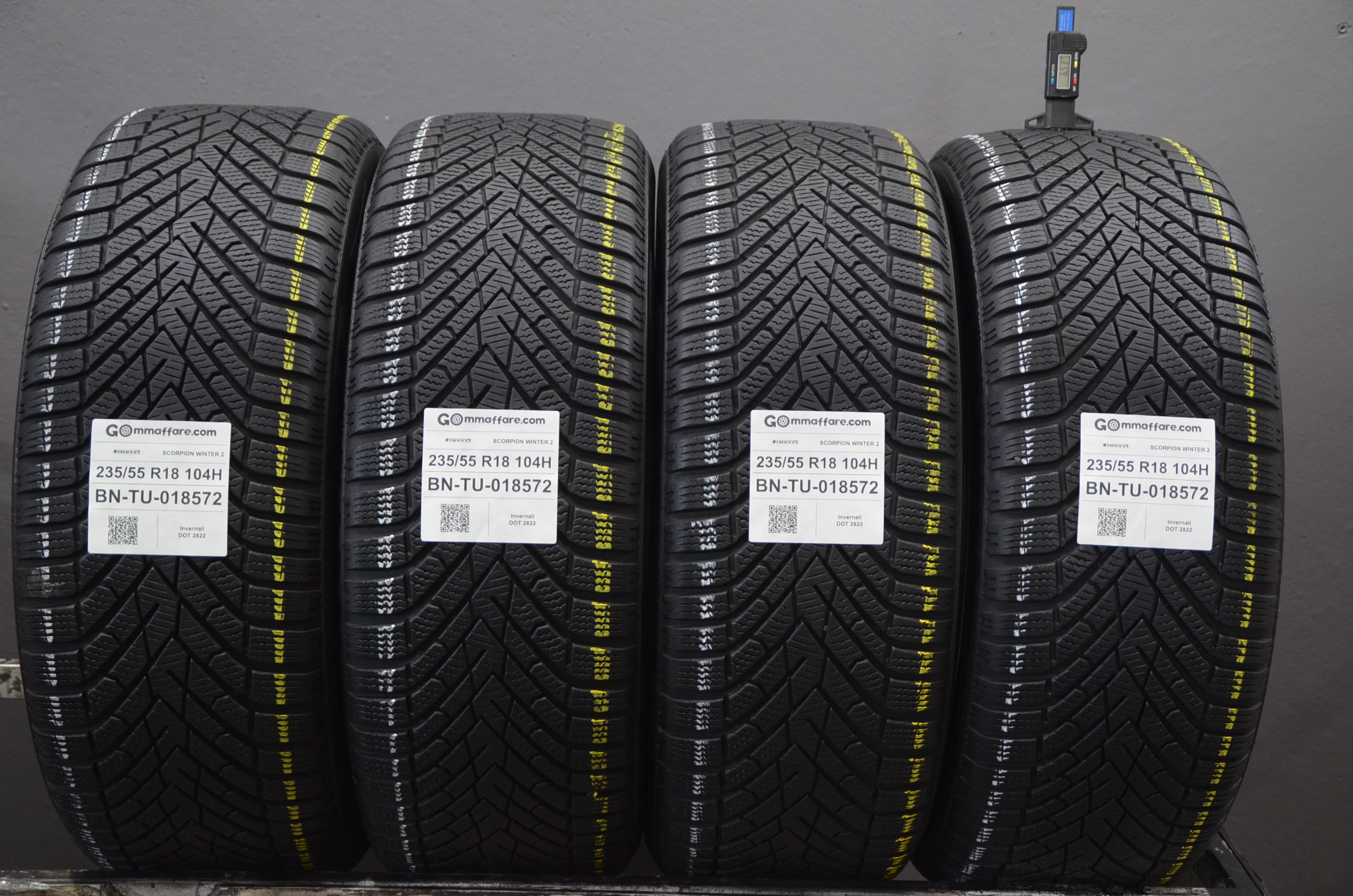 Pirelli SCORPION WINTER 2 235/55 R18