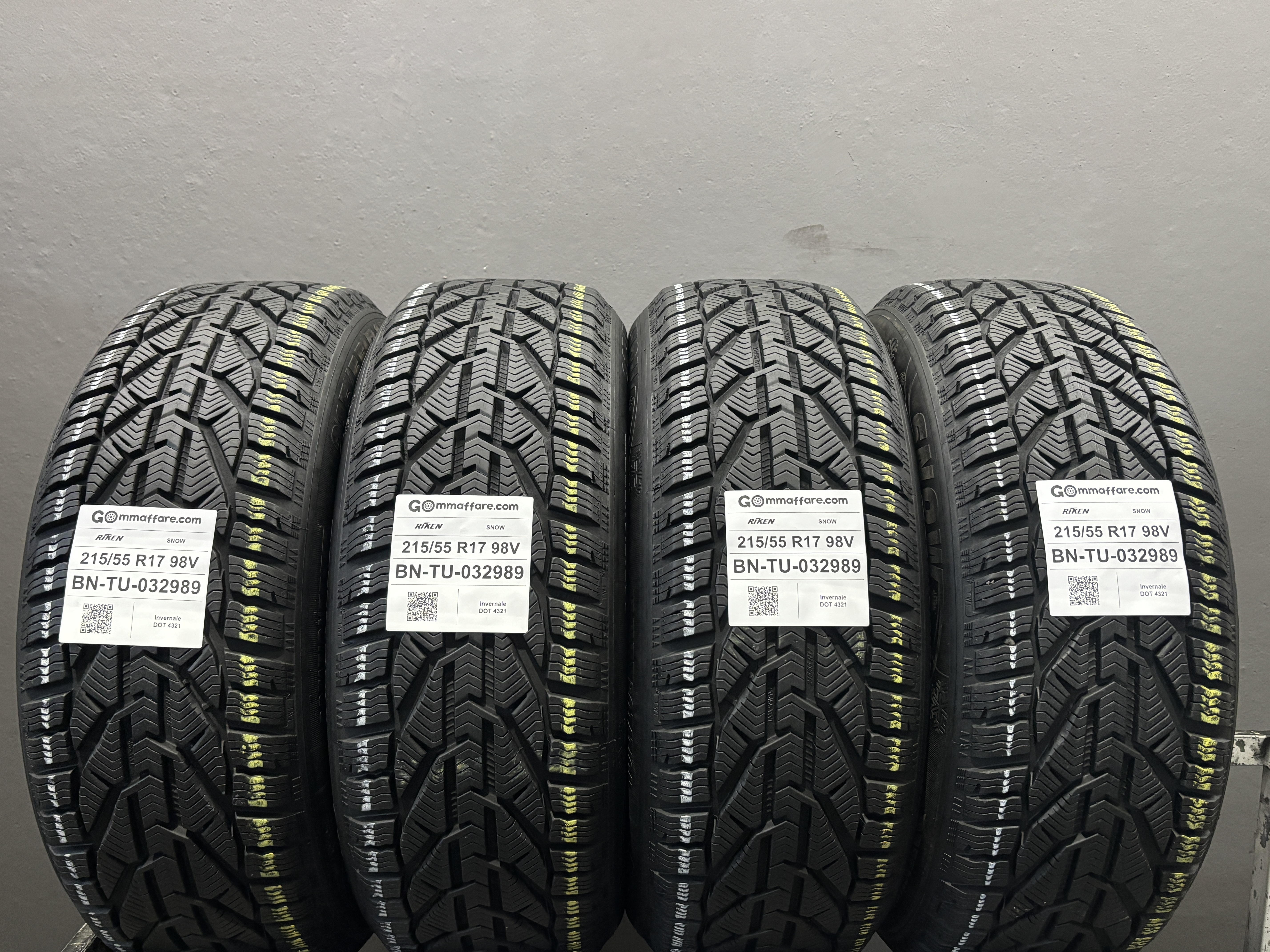 Riken SNOW 215/55 R17