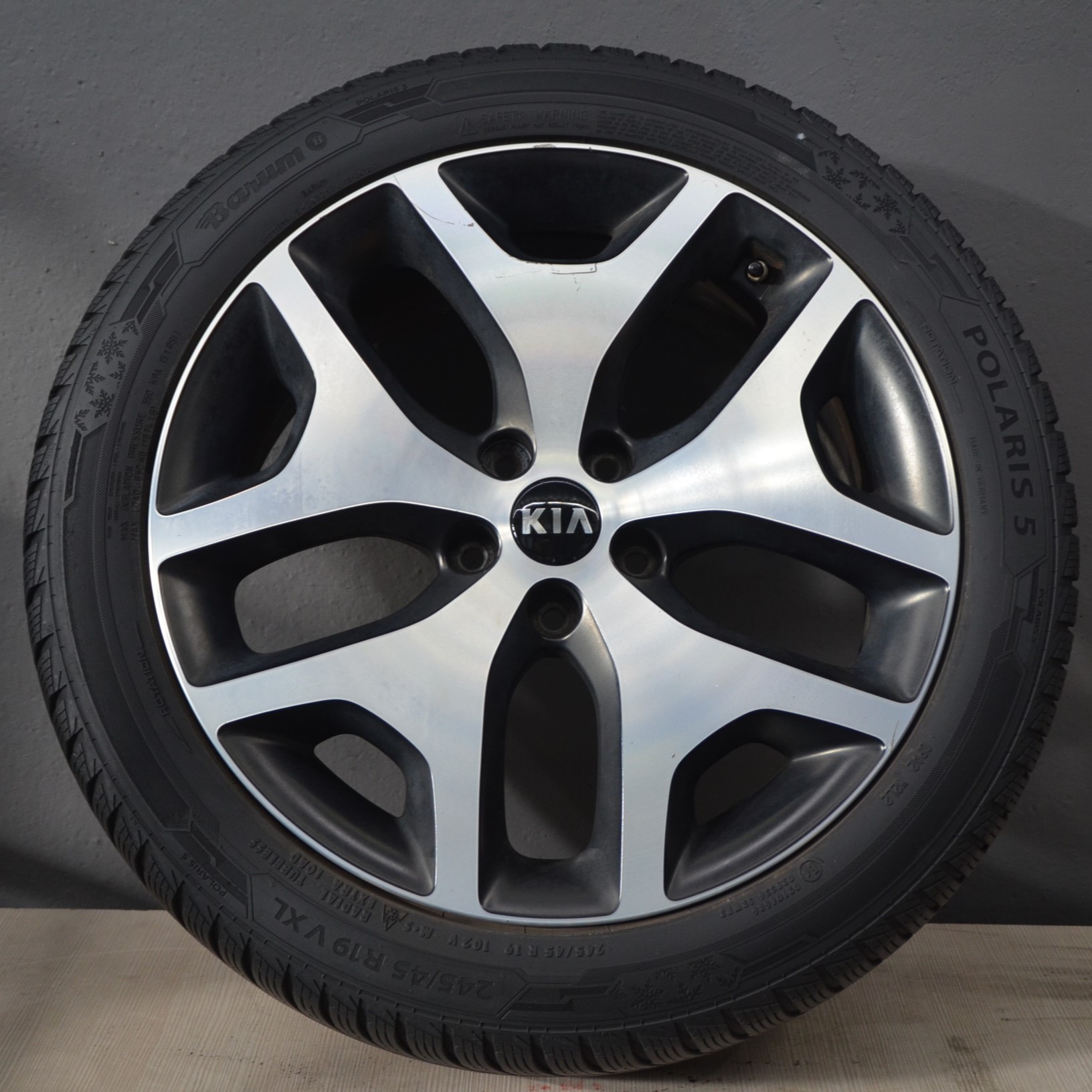 Barum Polaris 5 245/45 R19