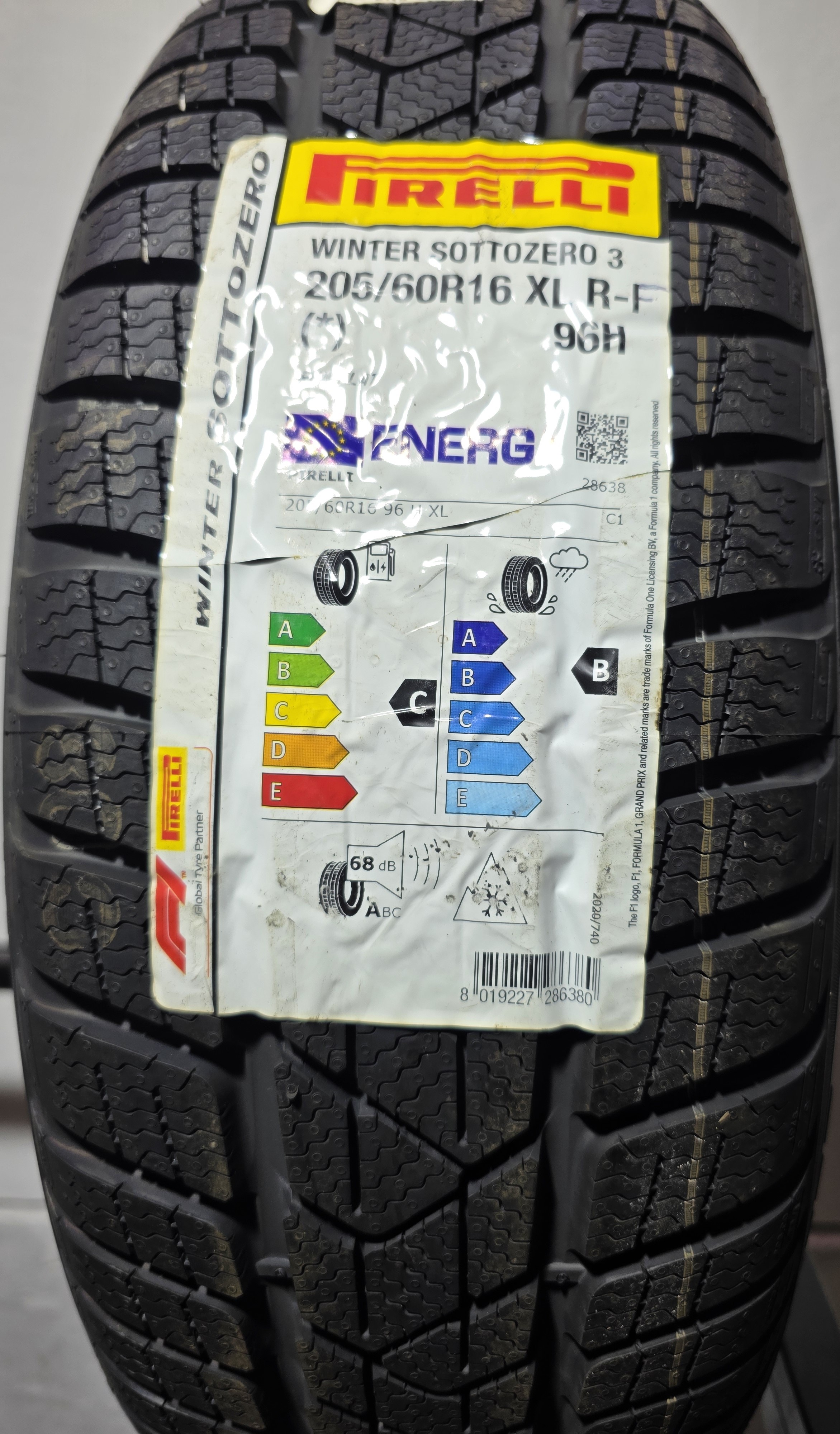 Pirelli WINTER SOTTOZERO 3 RUNFLAT 205/60 R16