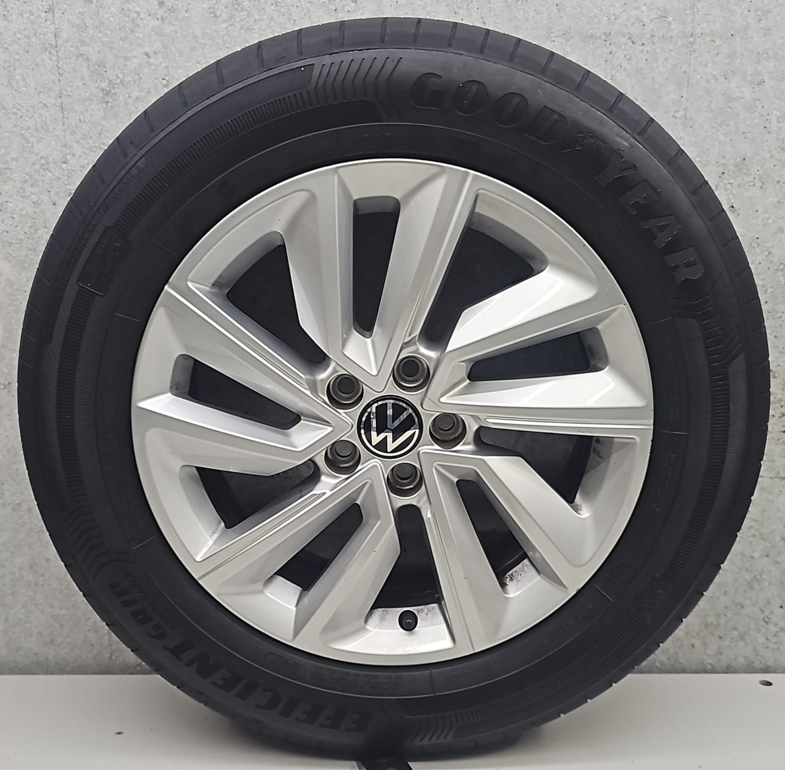 Volkswagen T-Cross (kit completo) 16"