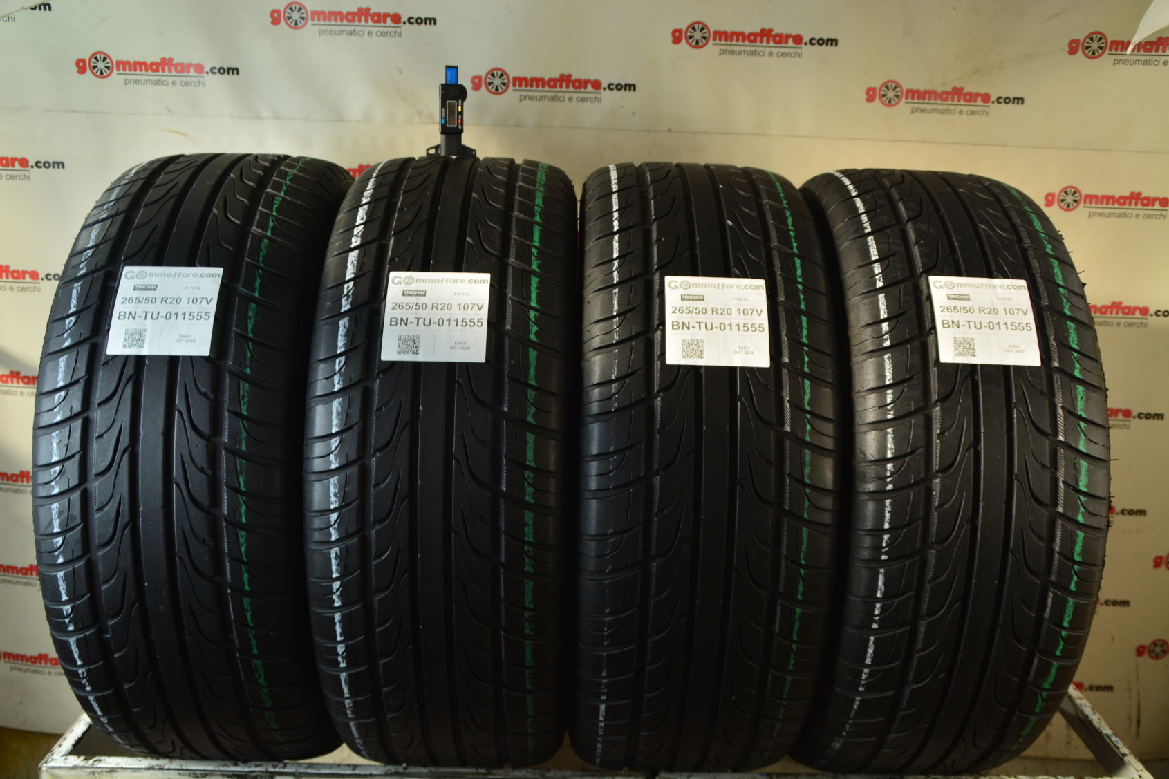 Tracmax F110 XL 265/50 R20