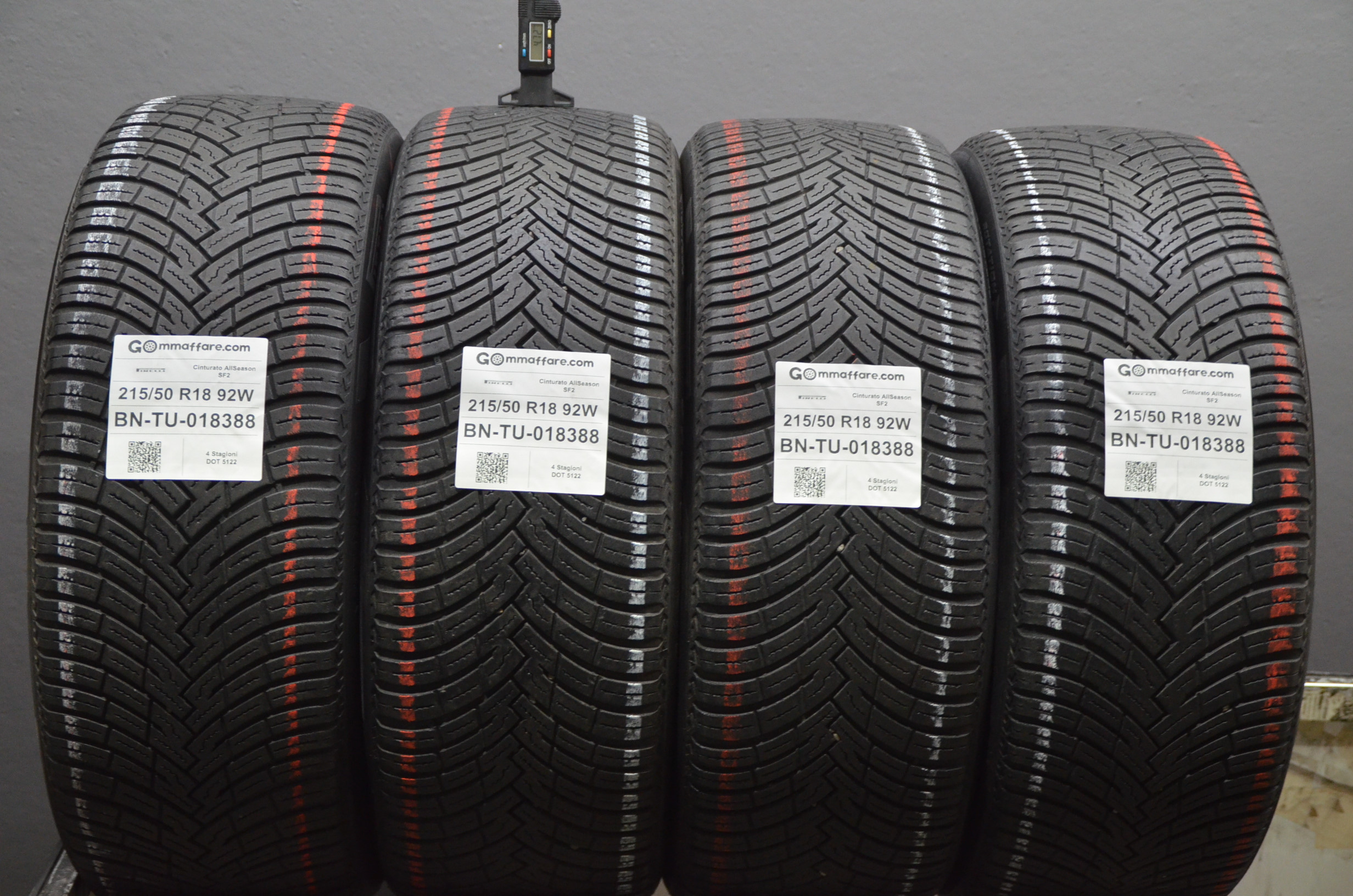 Pirelli Cinturato AllSeason SF2 215/50 R18