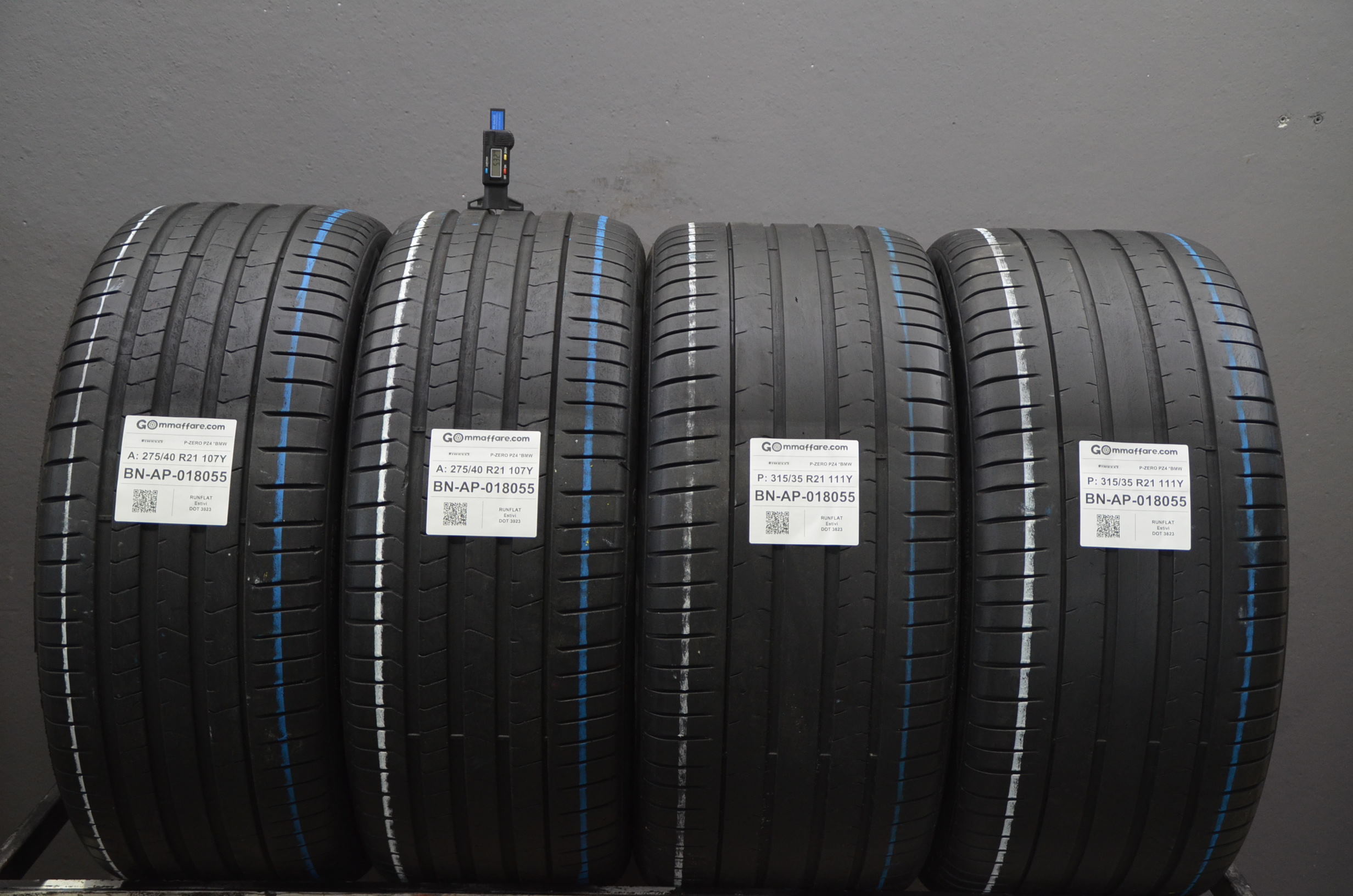 Pirelli P-ZERO PZ4 *BMW 275/40 R21