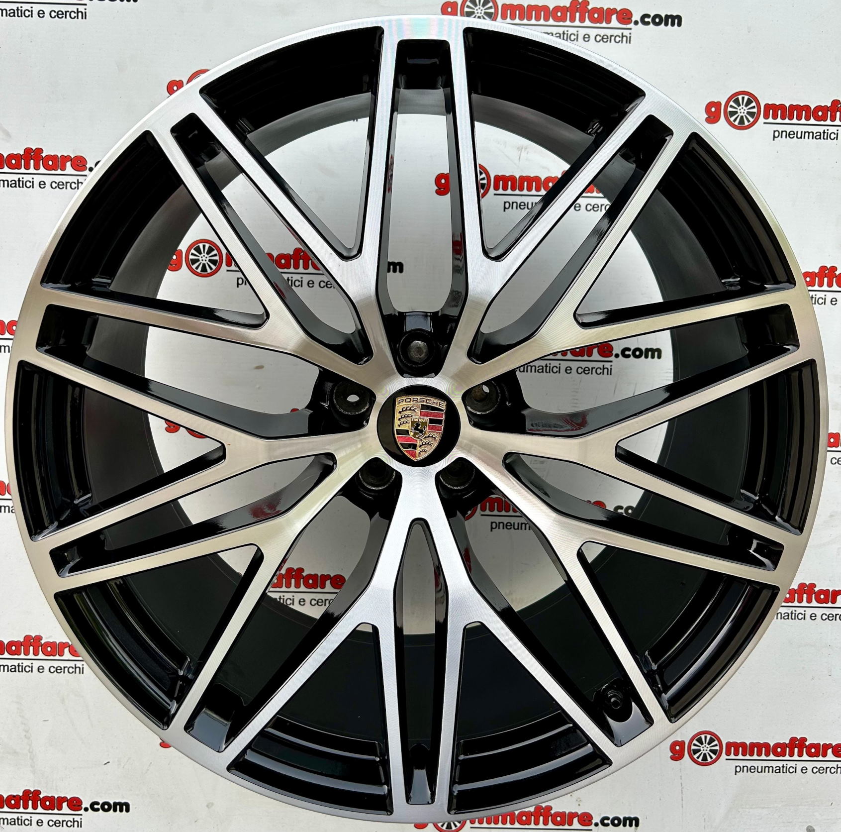 Porsche MACAN 2024 21"