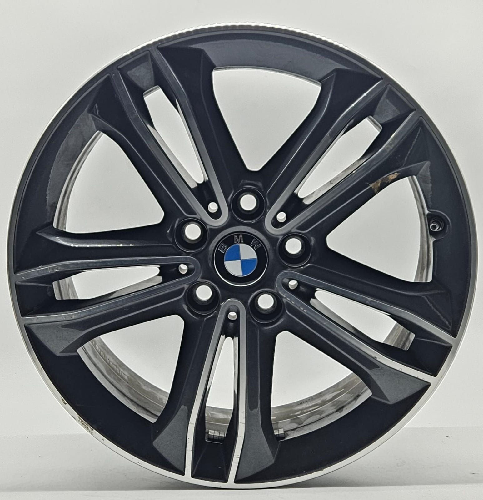 Bmw Serie 1 - 2 6856087 17"