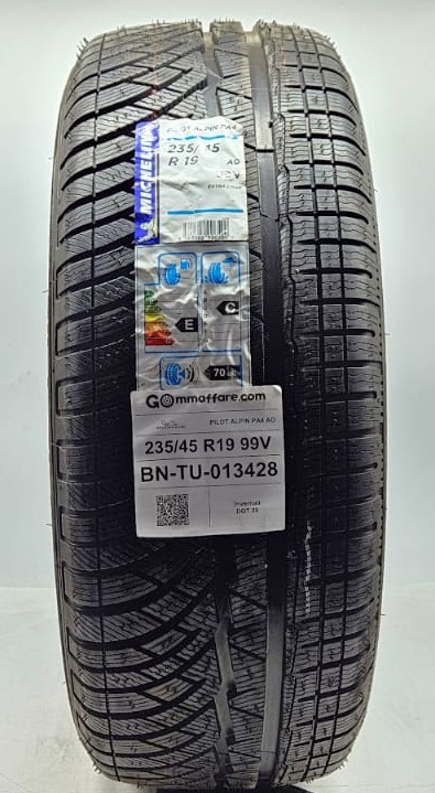 Michelin PILOT ALPIN PA4 AO 235/45 R19
