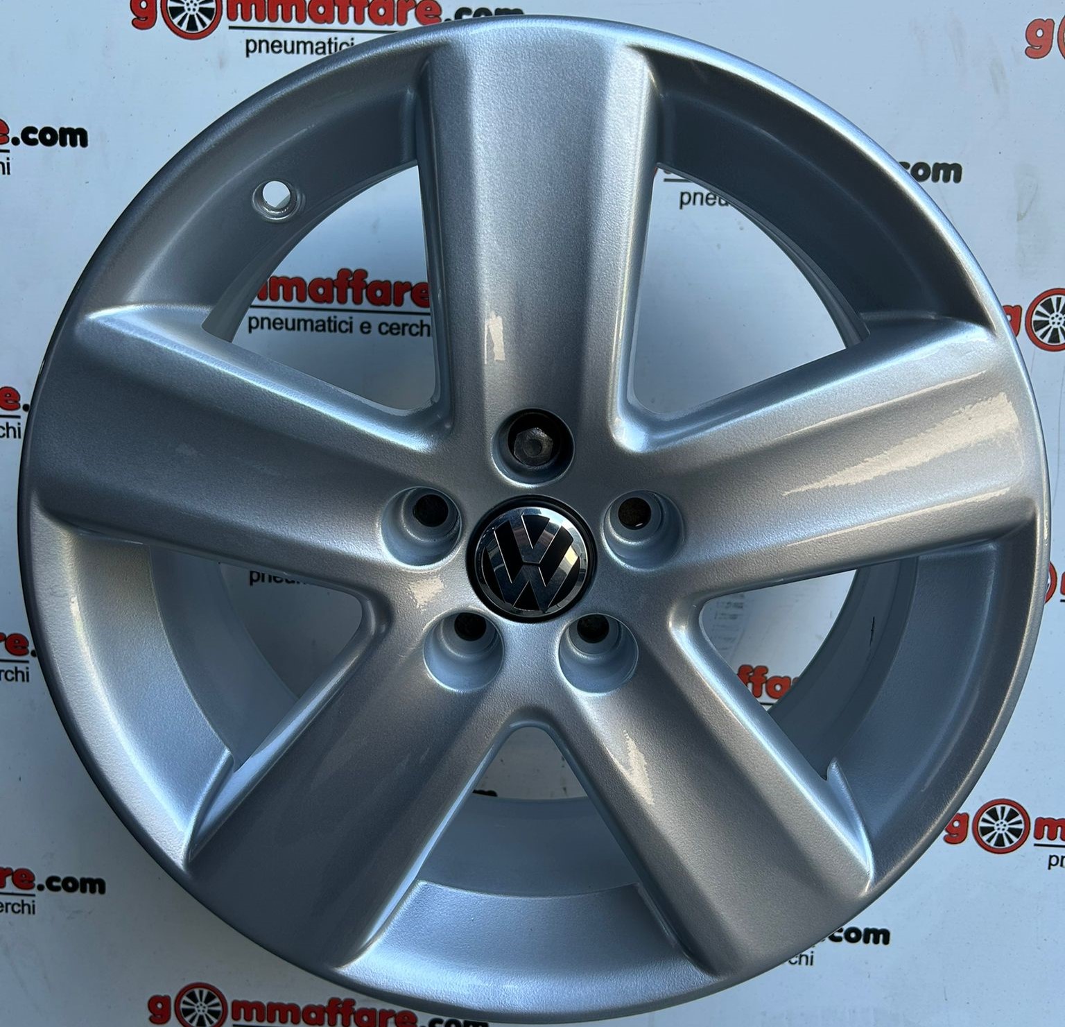Volkswagen Polo 16"