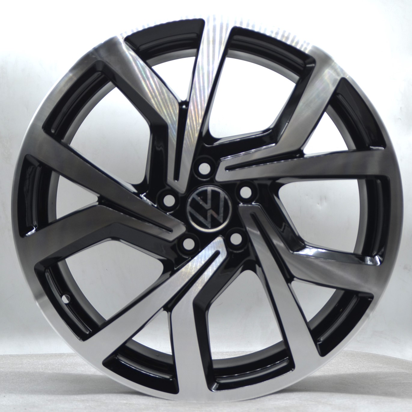 Volkswagen GOLF - 560601025CL