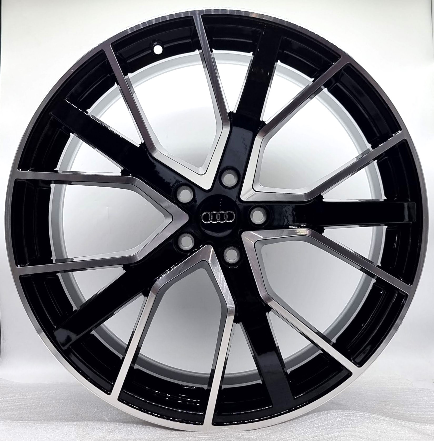 Elit Wheels X-83 AUDI BMW MERCEDES VOLKSWAGEN