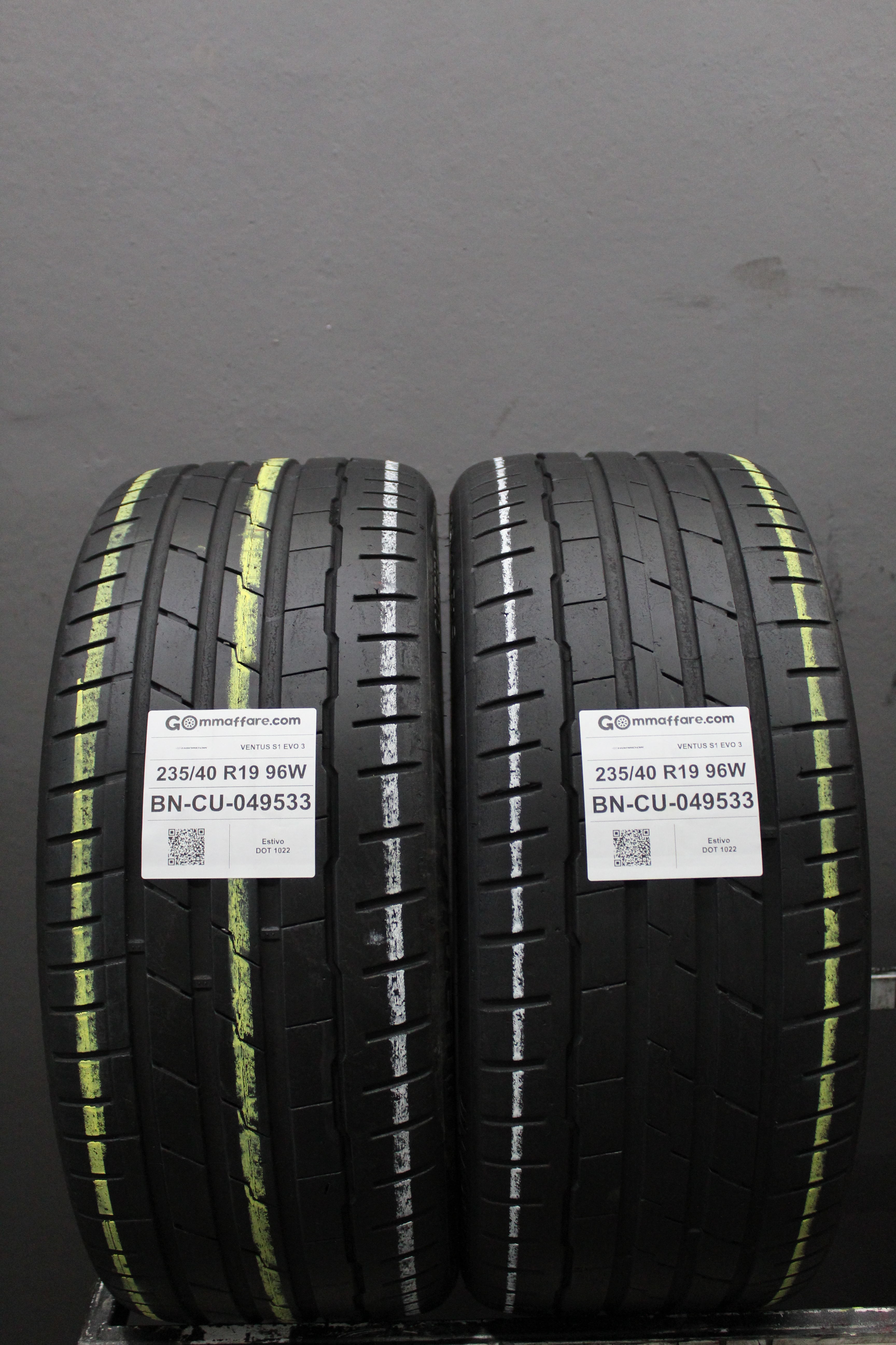 Hankook VENTUS S1 EVO 3 235/40 R19