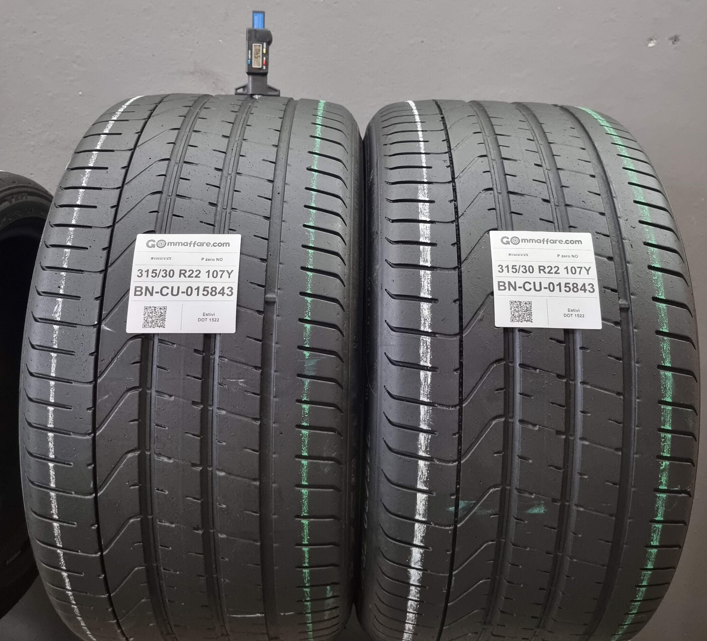 Pirelli P zero NO 315/30 R22
