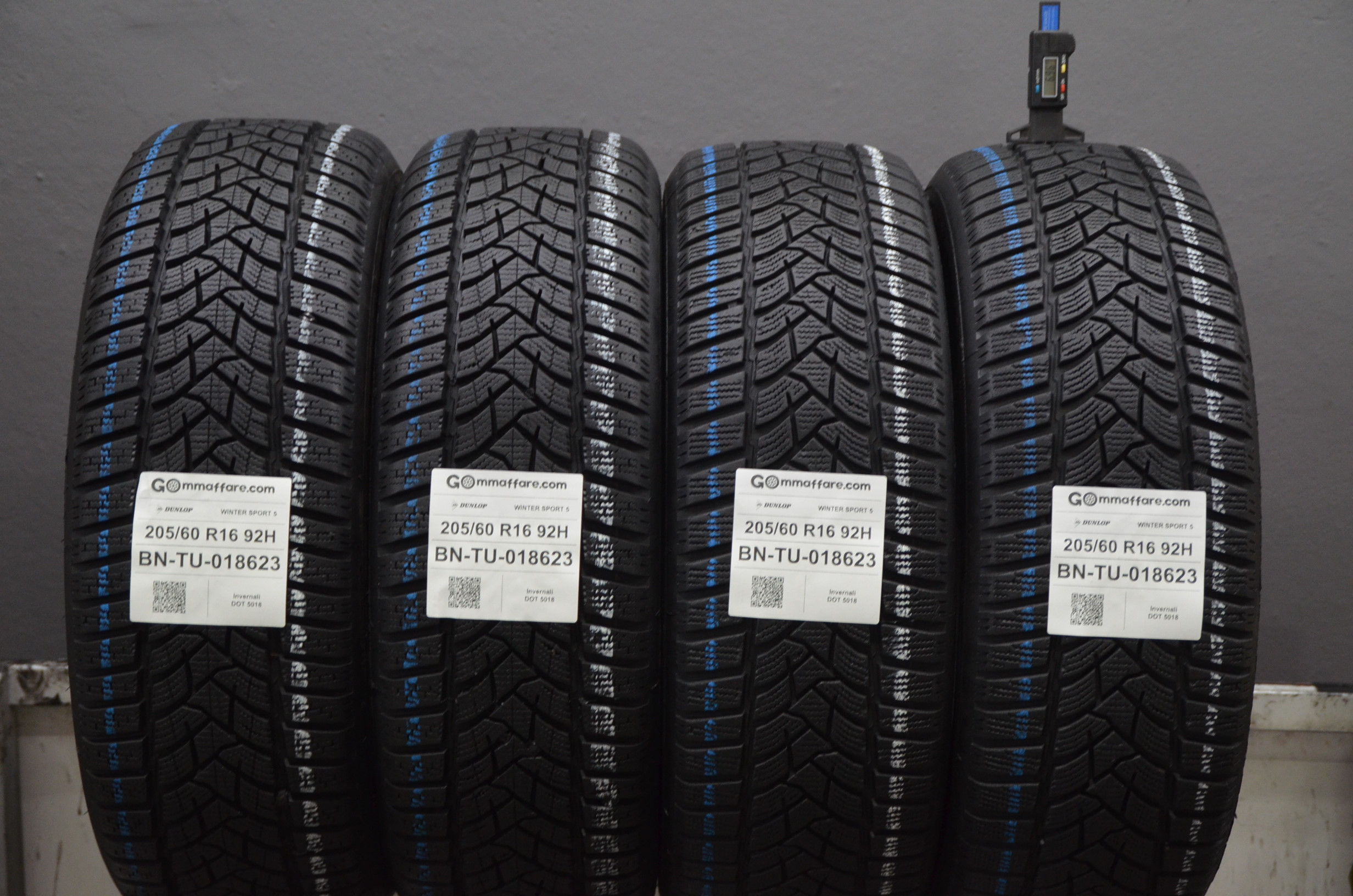 Dunlop WINTER SPORT 5 205/60 R16